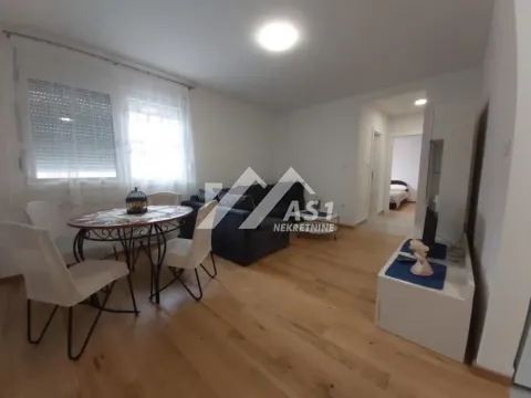 Izdavanje, jednosoban stan, 40m², Novo naselje, Novi Sad - image 4