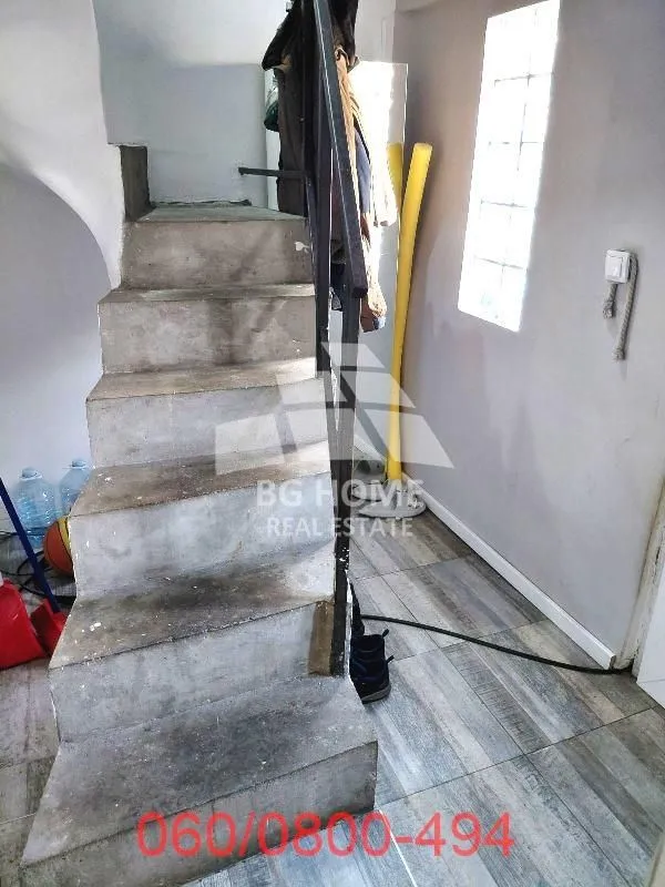 Prodaja, kuća, 84m², Karaburma, Palilula Sve Podlokacije