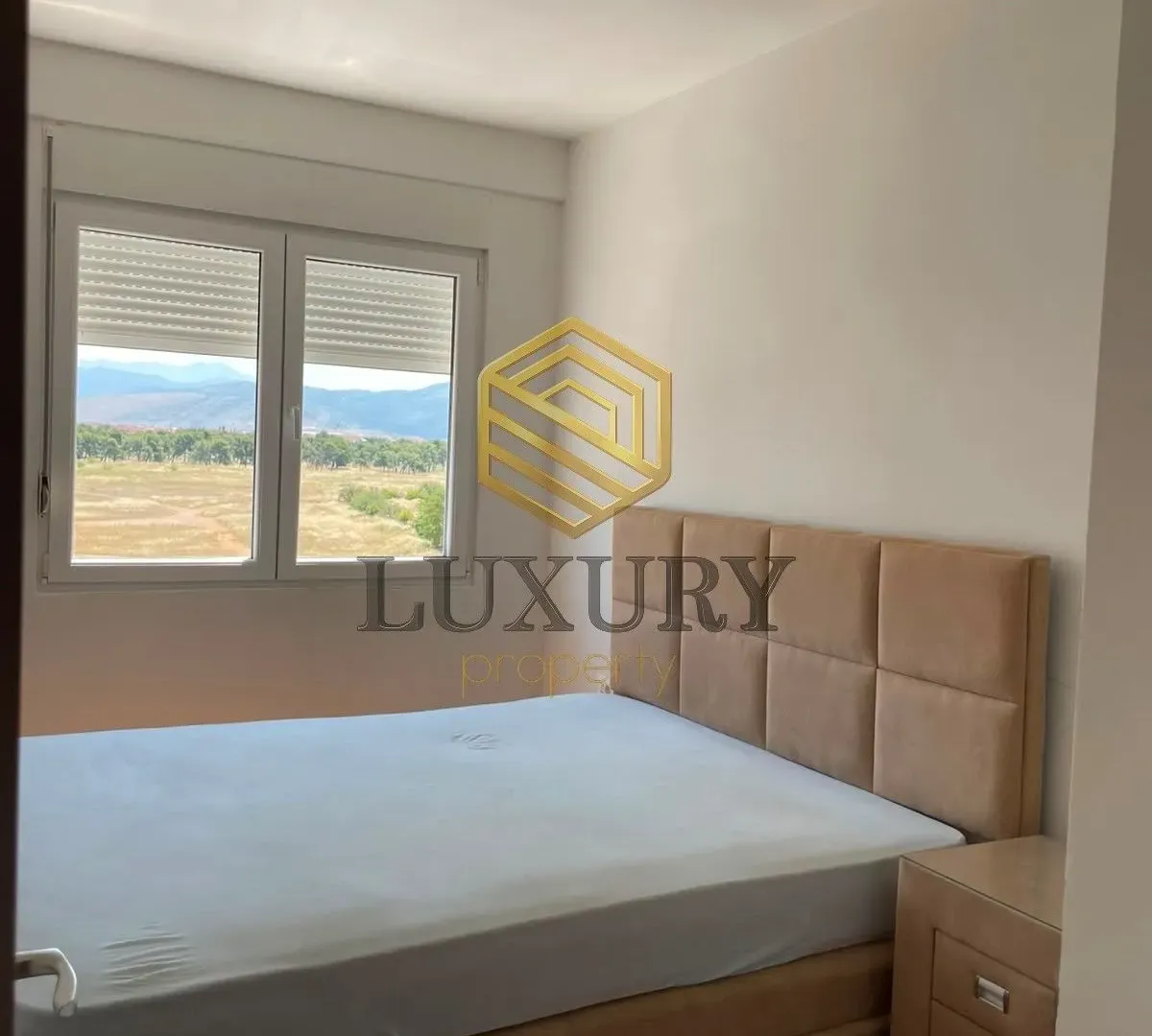 Rent, one bedroom apartment, 43m², Stari Aerodrom, Podgorica