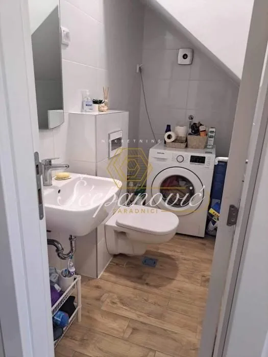 Sale, three bedroom apartment, 83m², Bulevar patrijarha Pavla, Novi Sad Sve Podlokacije