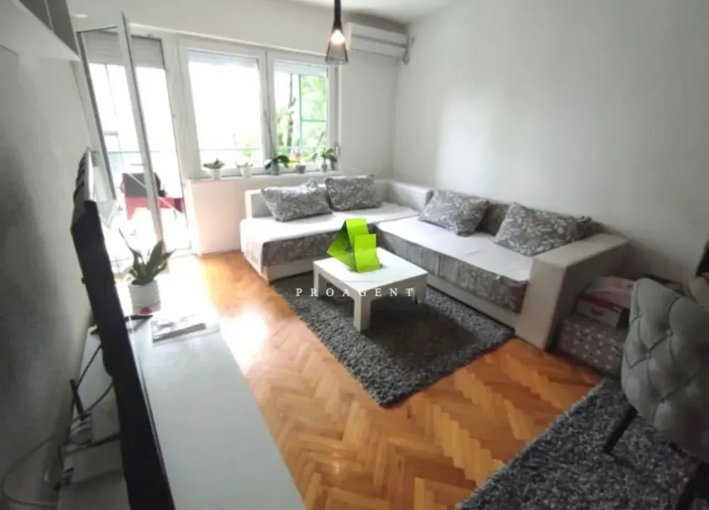 Rent, one bedroom apartment, 43m², Medijana, Niš