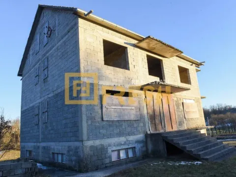 Sale, land lot, 10700m², Nikšić, Crna Gora - image 6