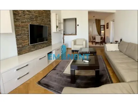 Rent, four bedroom apartment, 82m², Retenzija, Beograd - image 2