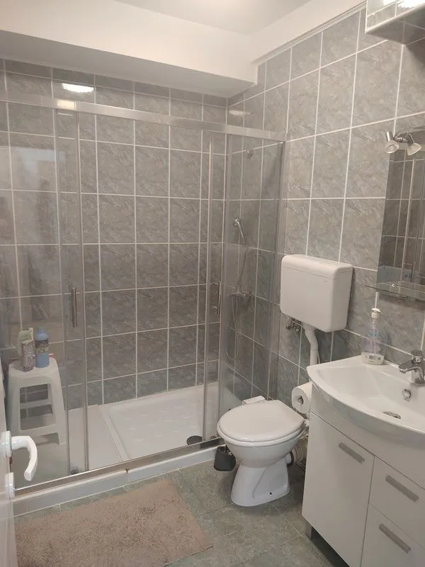 Prodaja, trosoban stan, 83m², Voždovac Sve Podlokacije, Beograd