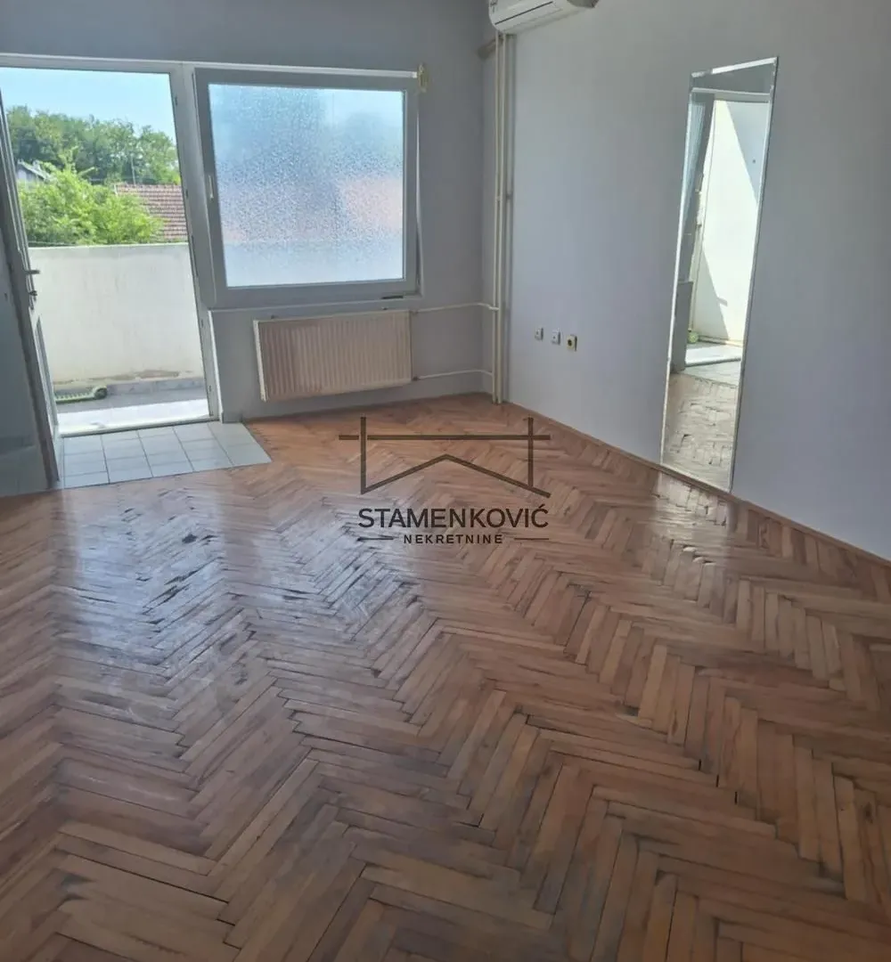 Prodaja, stan, 23m², Salajka, Novi Sad Sve Podlokacije