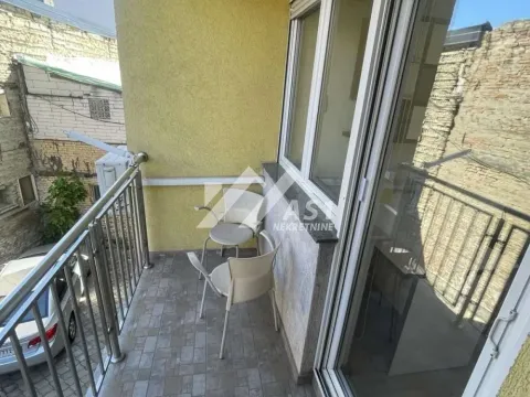 Izdavanje, četvorosoban stan, 80m², Rotkvarija, Novi Sad Sve Podlokacije - image 9