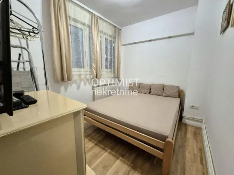 Rent, two bedroom apartment, 42m², Kalenić Pijaca, Vračar Sve Podlokacije - image 6