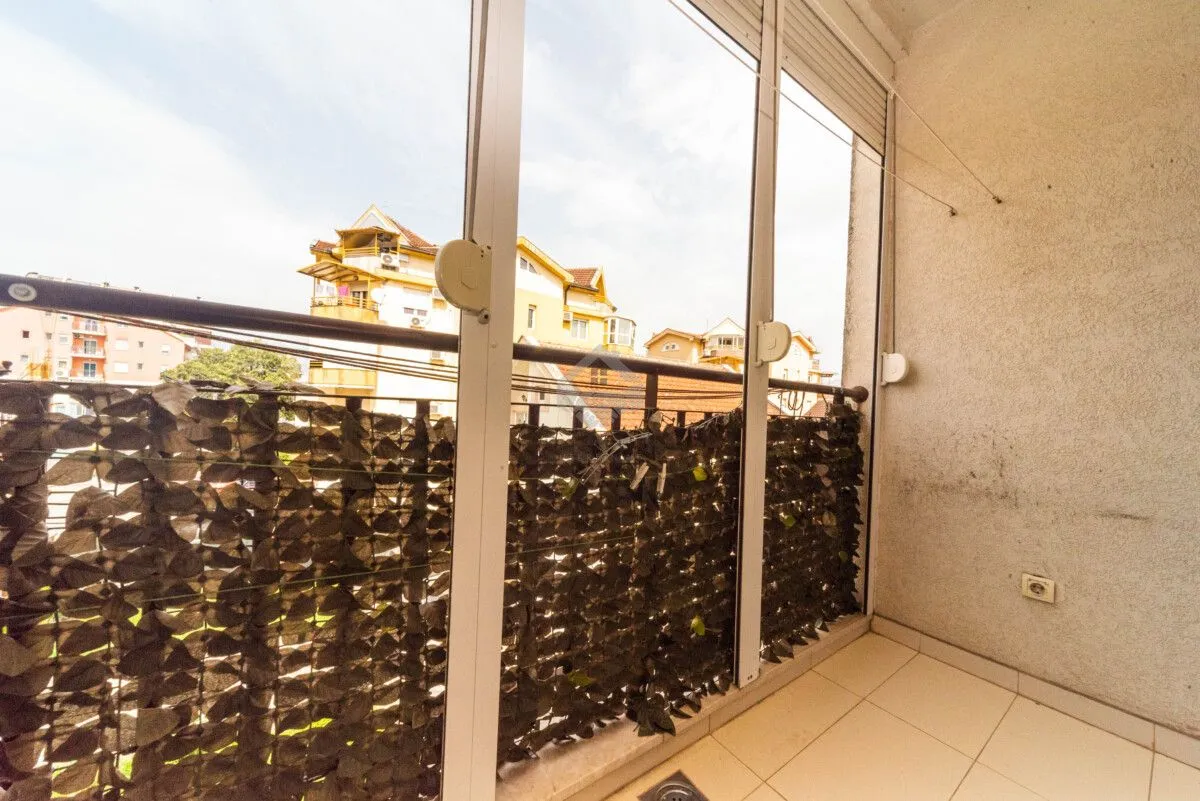 Prodaja, dvosoban stan, 72m², Momišići, Podgorica
