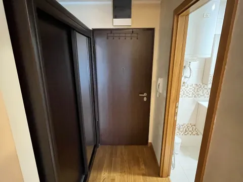 Rent, two bedroom apartment, 70m², City Kvart, Podgorica - image 16