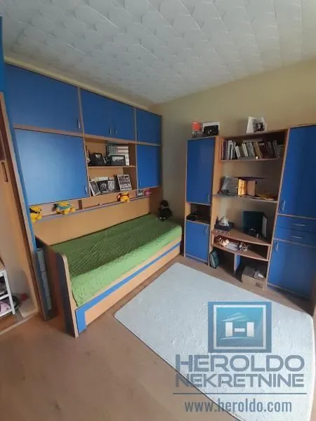 Prodaja, kuća, 325m², Solaris, Jagodina