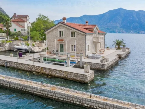 Sale, house, 165m², Ljuta, Kotor - image 12