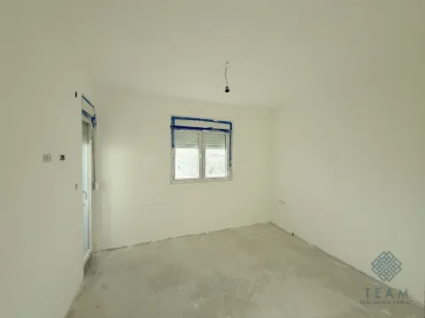 Prodaja, dvosoban stan, 64m², Zabjelo, Podgorica - image 5