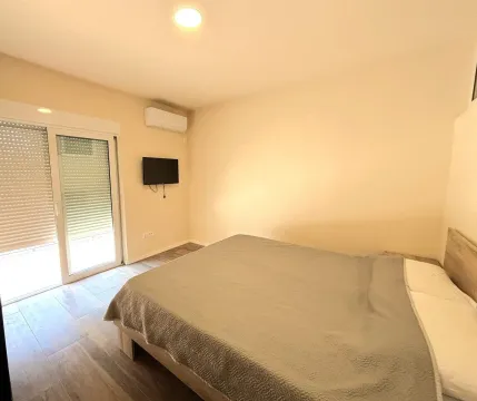 Rent, two bedroom apartment, 65m², Donja Gorica, Podgorica - image 6