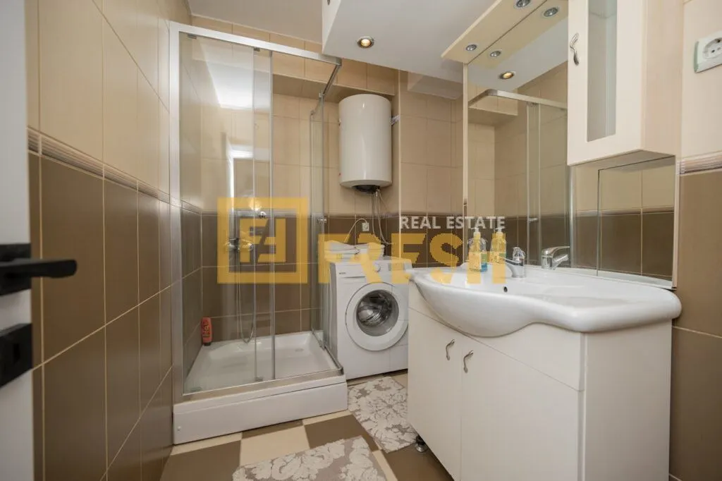 Rent, three bedroom apartment, 100m², Centar, Podgorica