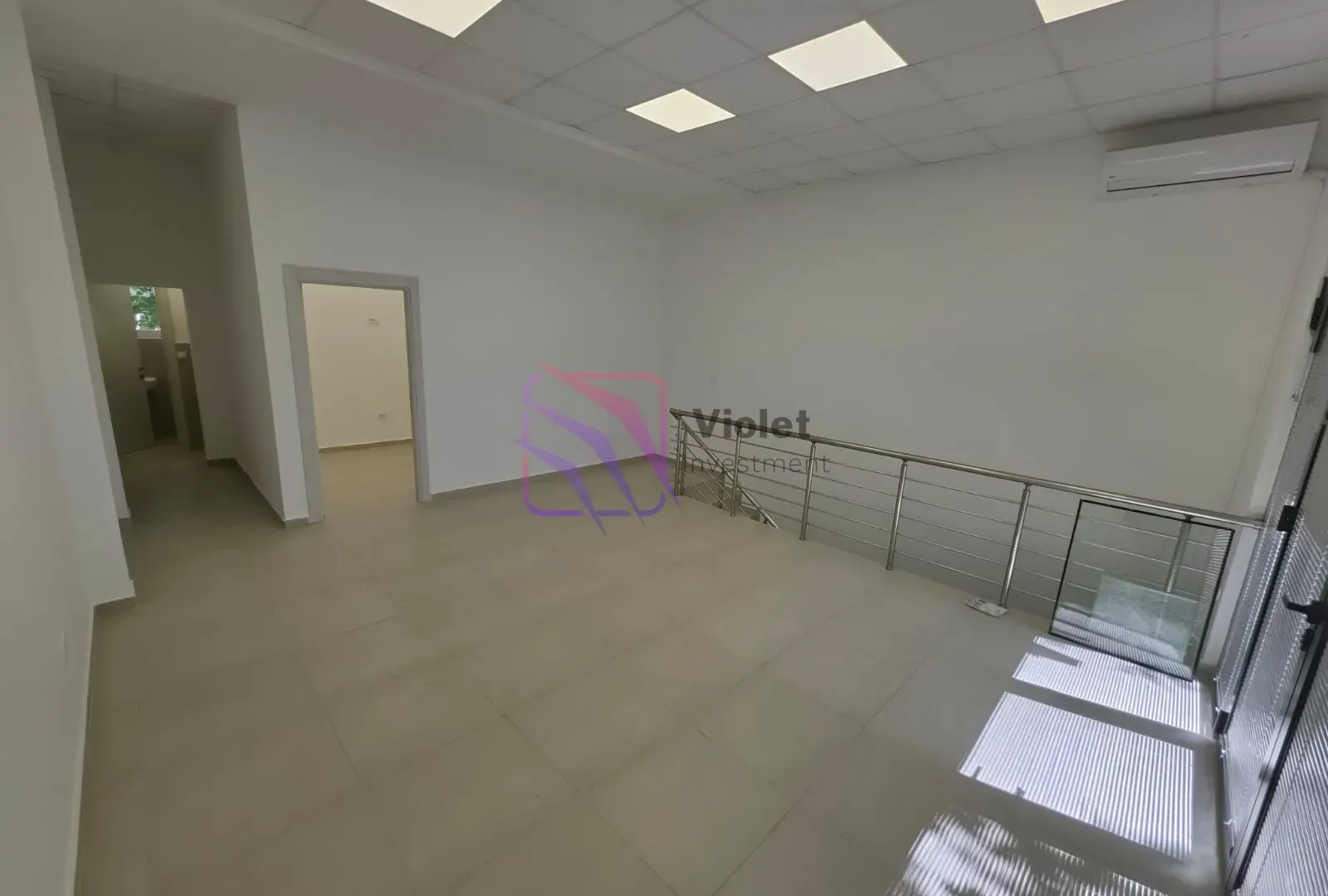 Izdavanje, poslovni prostor, 115m², Blok 9, Podgorica