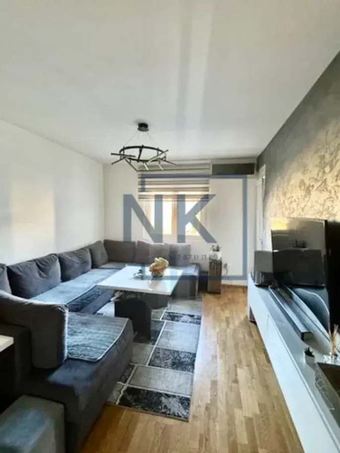 Prodaja, jednosoban stan, 45m², Stari Aerodrom, Podgorica