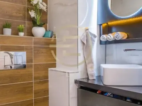 Prodaja, četvorosoban stan, 113m², Bulevar patrijarha Pavla, Novi Sad Sve Podlokacije - image 23