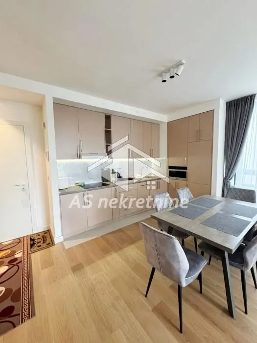 Rent, three bedroom apartment, 84m², Savski Venac, Beograd
