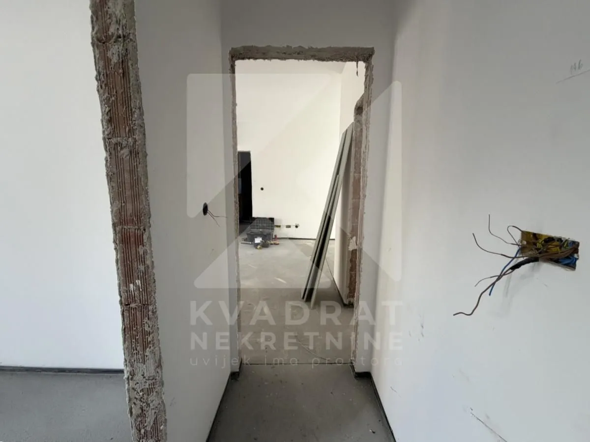 Prodaja, jednosoban stan, 49m², Vezirov Most, Podgorica
