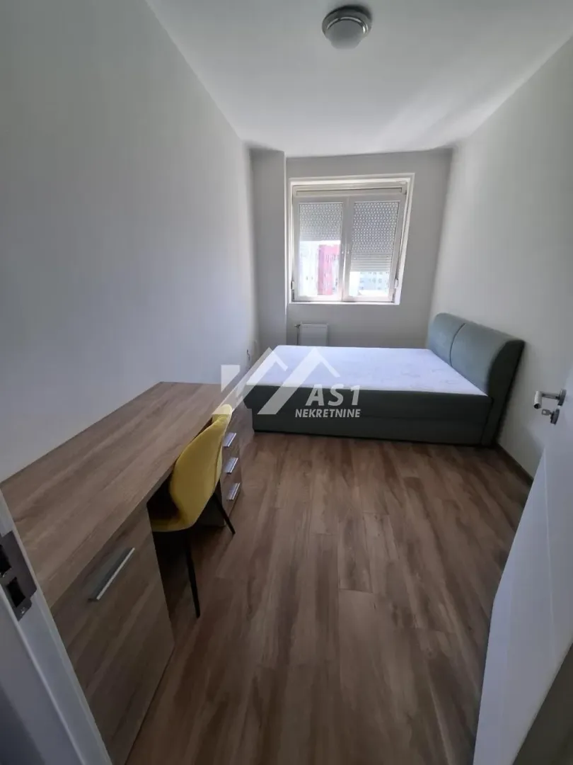 Izdavanje, jednosoban stan, 36m², Grbavica, Novi Sad Sve Podlokacije