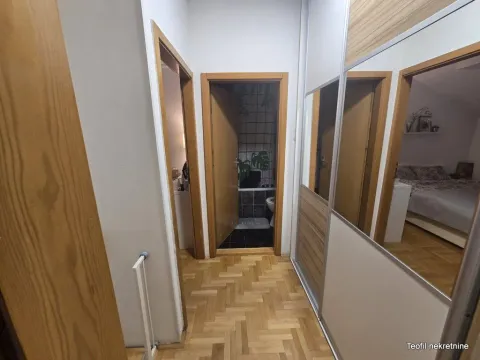 Prodaja, trosoban stan, 90m², Zvezdara, Zvezdara Sve Podlokacije - image 16