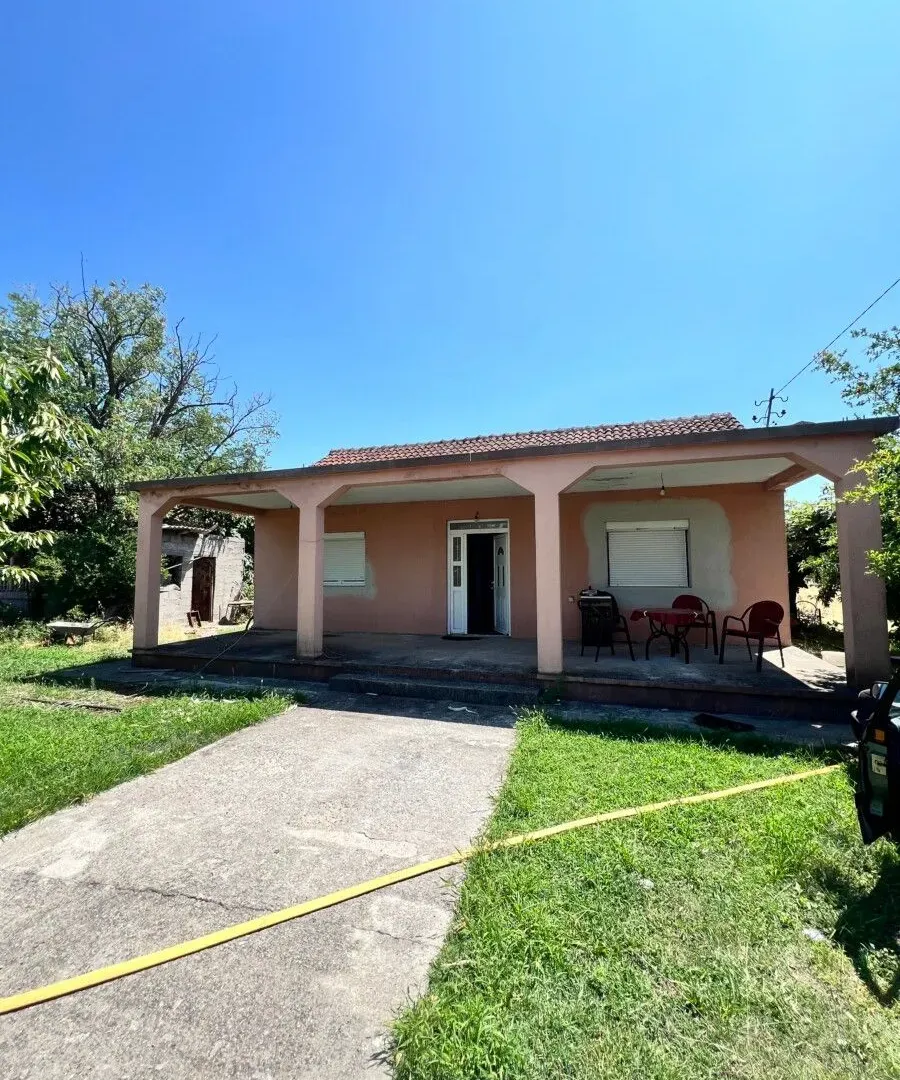 Prodaja, kuća, 117m², Golubovci, Podgorica