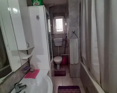 Izdavanje, dvosoban stan, 50m², Centar, Niš - image 13