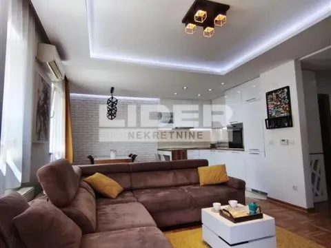 Sale, three bedroom apartment, 57m², Cvetanova Ćuprija, Zvezdara Sve Podlokacije - image 4