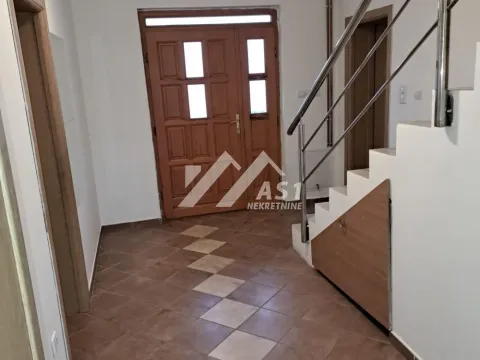 Rent, house, 100m², Veternik, Novi Sad Sve Podlokacije - image 2