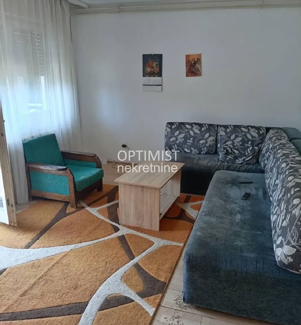 Prodaja, trosoban stan, 75m², Batajnica, Beograd