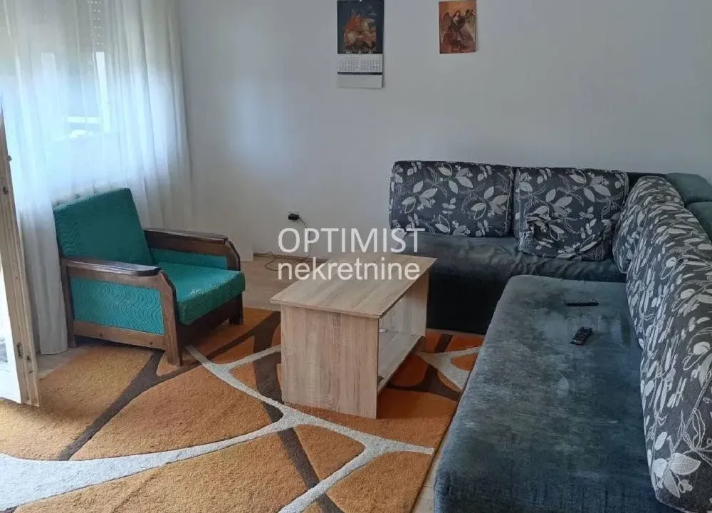 Prodaja, trosoban stan, 75m², Batajnica, Beograd