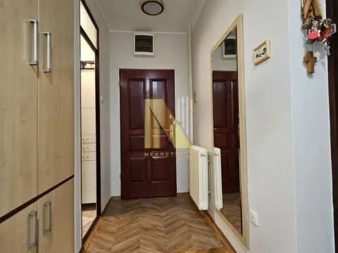 Rent, office space, 89m², Centar, Novi Sad - image 12