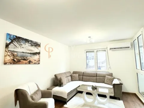 Rent, three bedroom apartment, 103m², Podgorica, Crna Gora - image 1