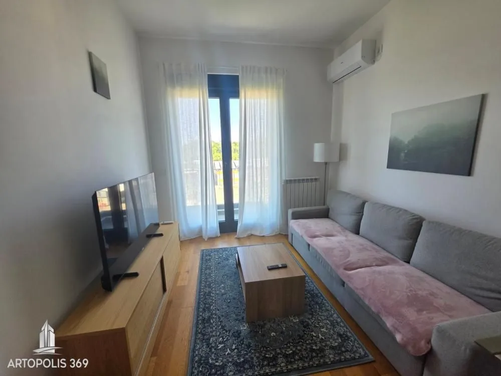 Sale, one bedroom apartment, 38m², Severni Bulevar, Zvezdara Sve Podlokacije