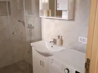 Izdavanje, jednosoban stan, 40m², Dumidran, Tivat - image 4