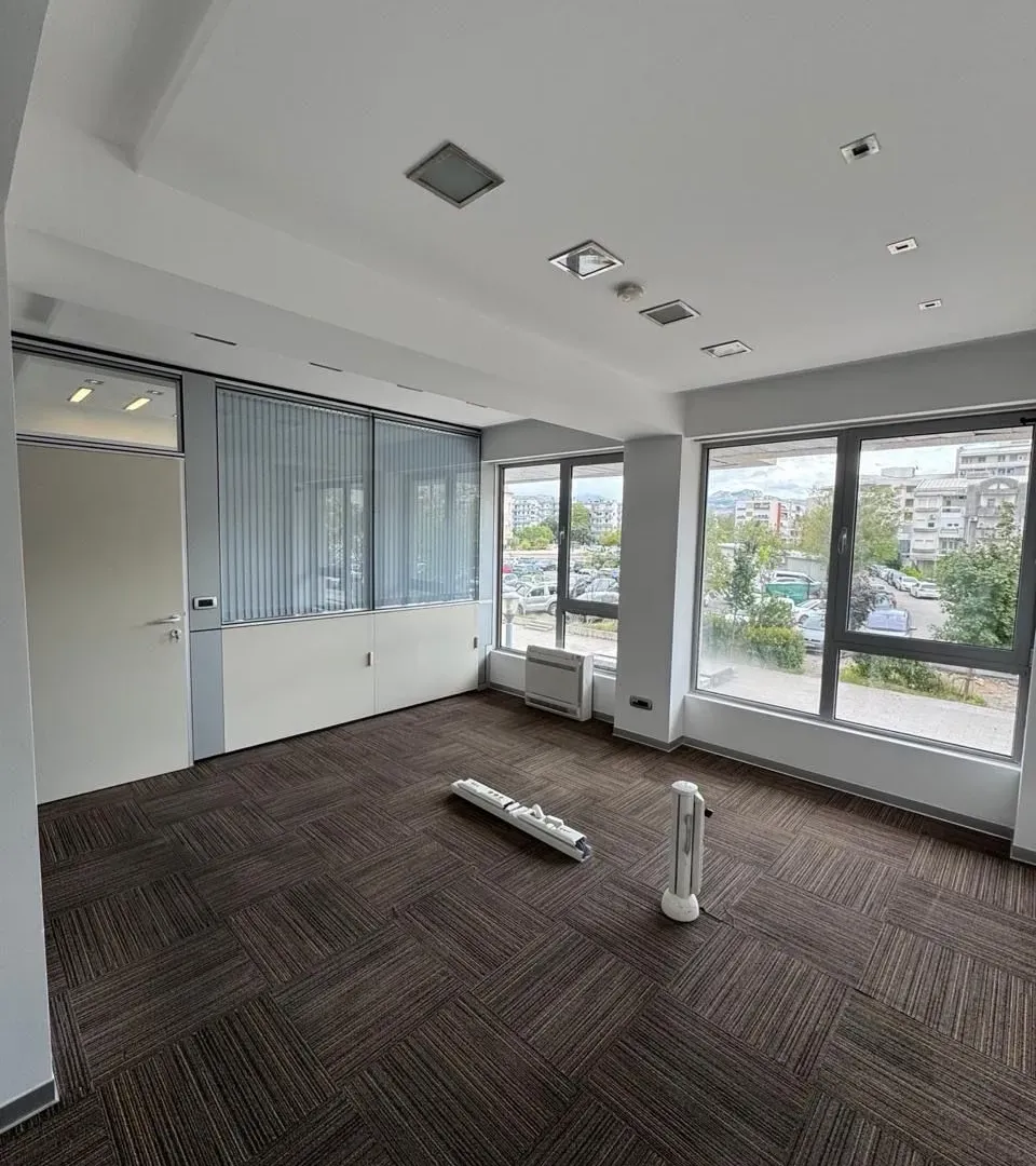 Sale, office space, 80m², Preko Morače, Podgorica