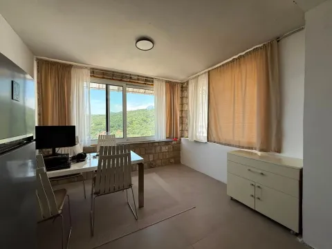 Sale, two bedroom apartment, 55m², Pržno, Budva - image 2