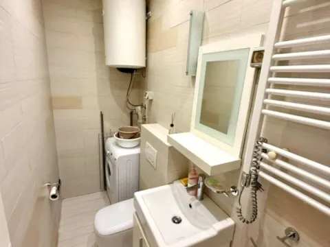 Izdavanje, dvosoban stan, 84m², Preko Morače, Podgorica - image 13