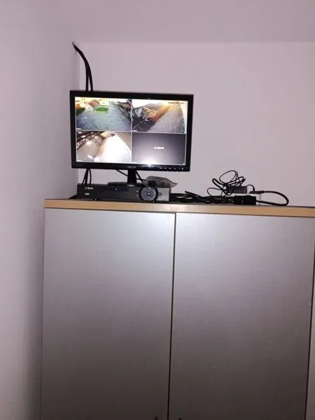 Rent, office space, 400m², Novi Banovci, Stara Pazova