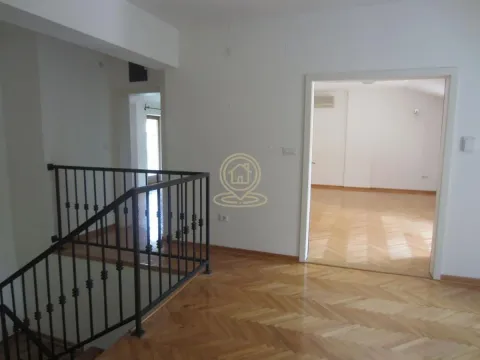 Rent, office space, 310m², Savski Venac, Beograd - image 5