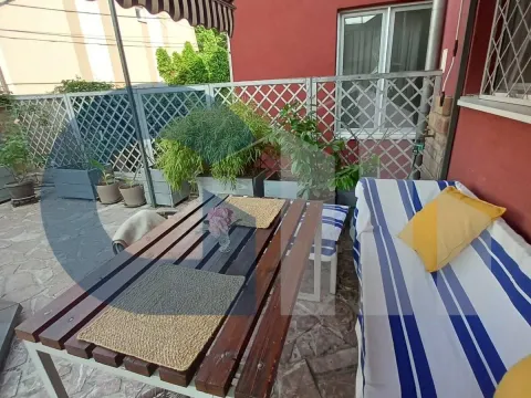 Prodaja, dvosoban stan, 70m², Zemun Sve Podlokacije, Beograd - image 12