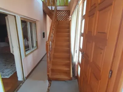 Prodaja, kuća, 265m², Ćuprija, Srbija - image 20