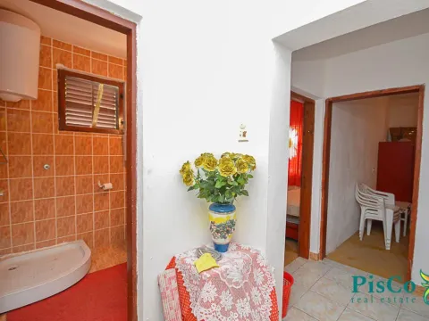 Sale, house, 180m², Bar, Crna Gora - image 8