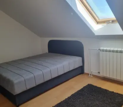 Izdavanje, četvorosoban stan, 105m², Centar, Novi Sad - image 4