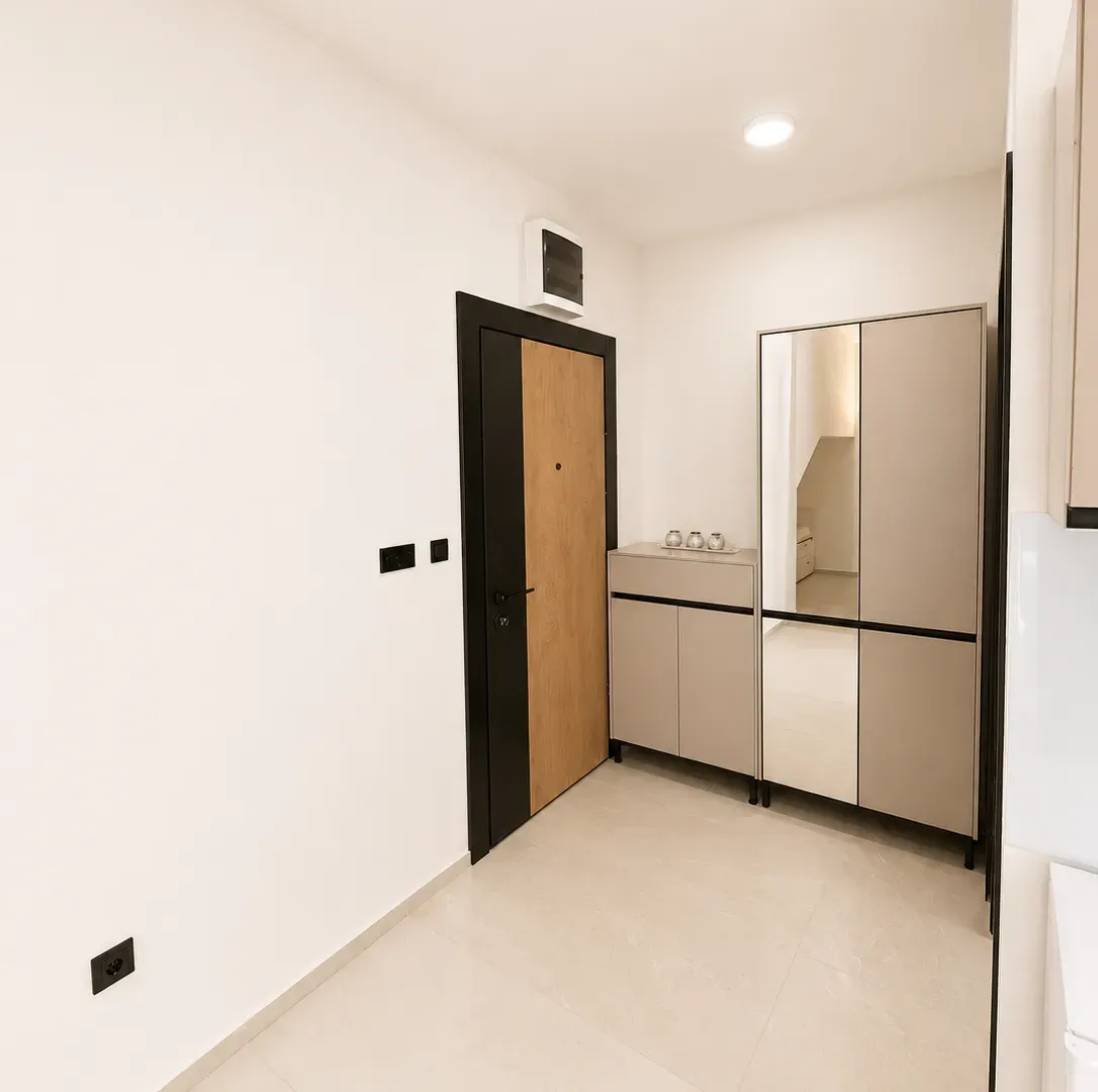 Izdavanje, jednosoban stan, 31m², Zagorič, Podgorica