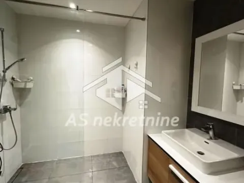 Izdavanje, trosoban stan, 90m², Savski Venac, Beograd - image 6