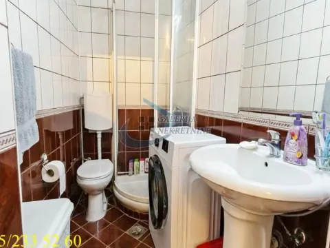 Sale, three bedroom apartment, 69m², Vračar Sve Podlokacije, Beograd - image 14