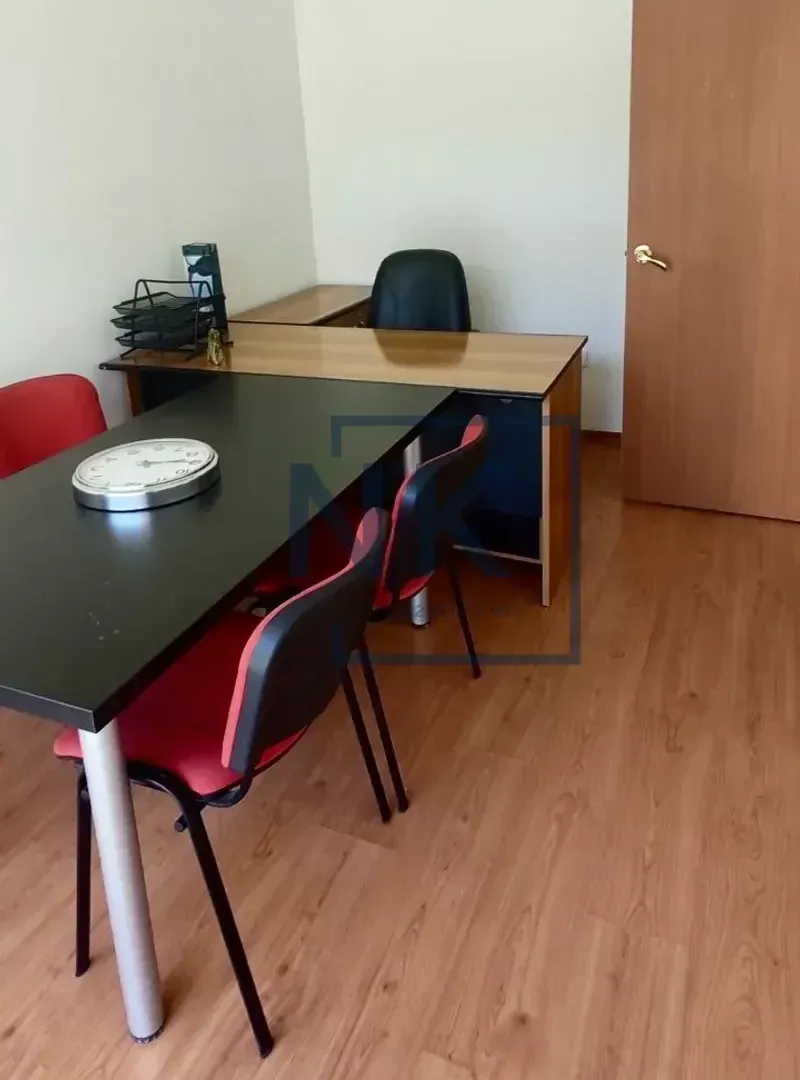 Rent, office space, 28m², Stari Aerodrom, Podgorica