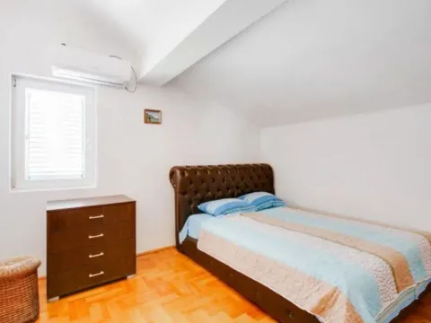 Prodaja, dvosoban stan, 82m², Budva, Crna Gora - image 4