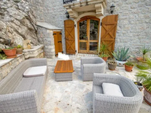 Sale, house, 226m², Podi, Herceg Novi - image 10